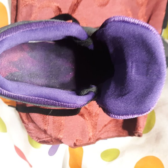 ( Listing# 114) Nike PG Score in Bunches size 2.5 - Picture 9 of 9